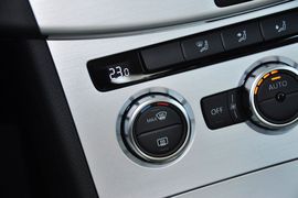 2013款大众迈腾1.4TSI