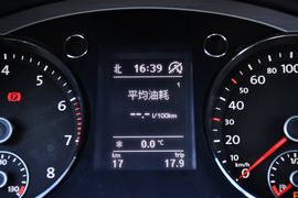 2013款大众迈腾1.4TSI