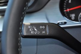 2013款大众迈腾1.4TSI