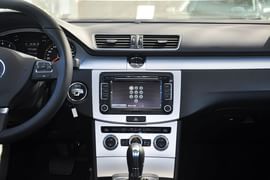 2013款大众迈腾1.4TSI