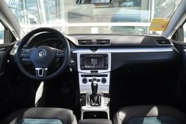 2013款大众迈腾1.4TSI