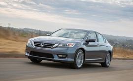 2013款本田雅阁海外试驾