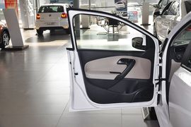 2013款大众Polo