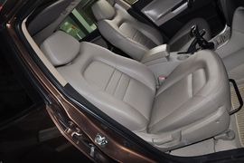2012款吉利全球鹰GX7