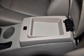 2012款吉利全球鹰GX7
