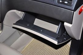 2012款吉利全球鹰GX7