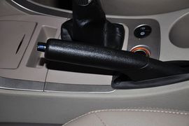 2012款吉利全球鹰GX7