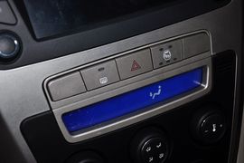 2012款吉利全球鹰GX7