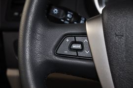 2012款吉利全球鹰GX7