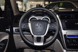 2012款吉利全球鹰GX7