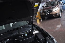 2013款吉利帝豪EC8