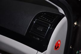 2013款吉利帝豪EC8