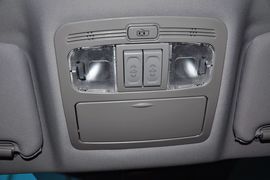 2013款吉利帝豪EC8