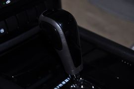 2013款吉利帝豪EC8