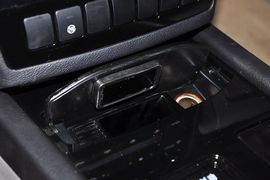 2013款吉利帝豪EC8