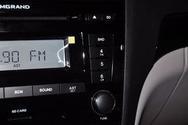 2013款吉利帝豪EC8