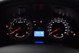 2013款吉利帝豪EC8