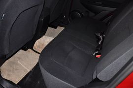2012款日产逍客2.0XL