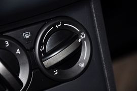 2012款日产逍客2.0XL