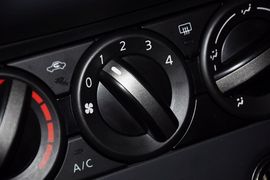 2012款日产逍客2.0XL