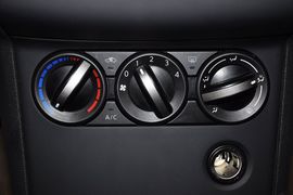 2012款日产逍客2.0XL