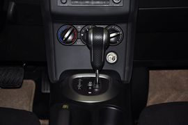 2012款日产逍客2.0XL