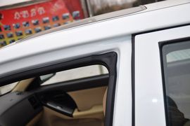 2011款现代伊兰特1.6L手动舒适天窗型到店实拍