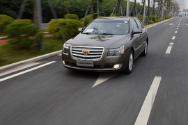 2013款吉利帝豪EC8