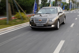 2013款吉利帝豪EC8