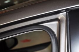 2011款日产骐达1.6XE