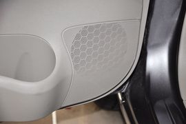 2011款日产骐达1.6XE