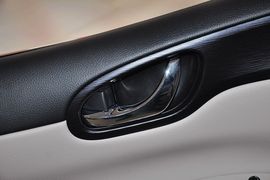 2011款日产骐达1.6XE