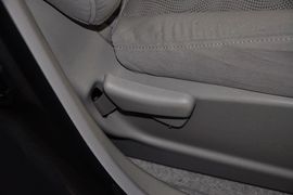 2011款日产骐达1.6XE