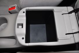 2011款日产骐达1.6XE
