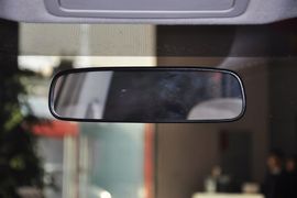 2011款日产骐达1.6XE