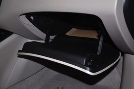 2011款日产骐达1.6XE