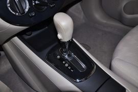 2011款日产骐达1.6XE