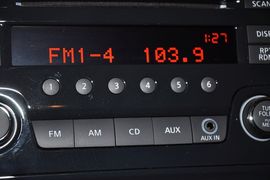 2011款日产骐达1.6XE
