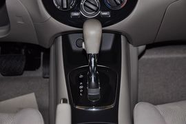 2011款日产骐达1.6XE