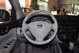 2011款日产骐达1.6XE