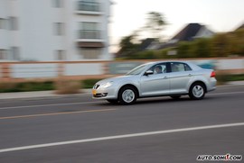 试驾新宝来2.0