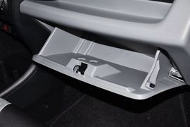 2013款长安铃木奥拓1.0L手动豪华型