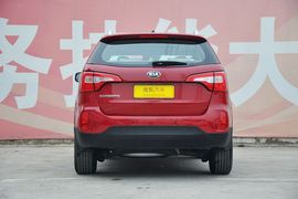 2013款起亚索兰托2.4L七座舒适版