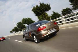 一汽大众2013款全新宝来厦门试驾