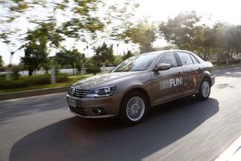 一汽大众2013款全新宝来厦门试驾