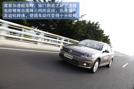 一汽大众2013款全新宝来厦门试驾