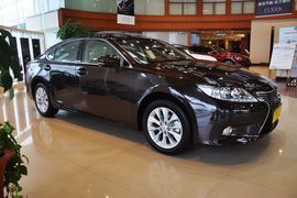 2013款雷克萨斯ES300h精英版到店实拍