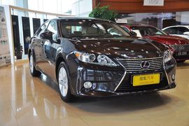 2013款雷克萨斯ES300h精英版到店实拍