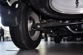 2012款三菱帕杰罗劲畅3.0L运动导航版到店实拍