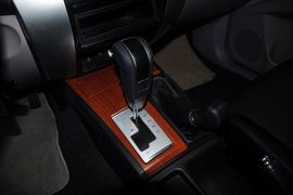 2012款三菱帕杰罗劲畅3.0L运动导航版到店实拍